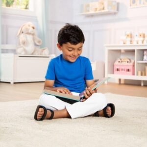 02 MELISSA & DOUG Poke-a-Dot: An Alphabet Eye Spy Activity Board Book